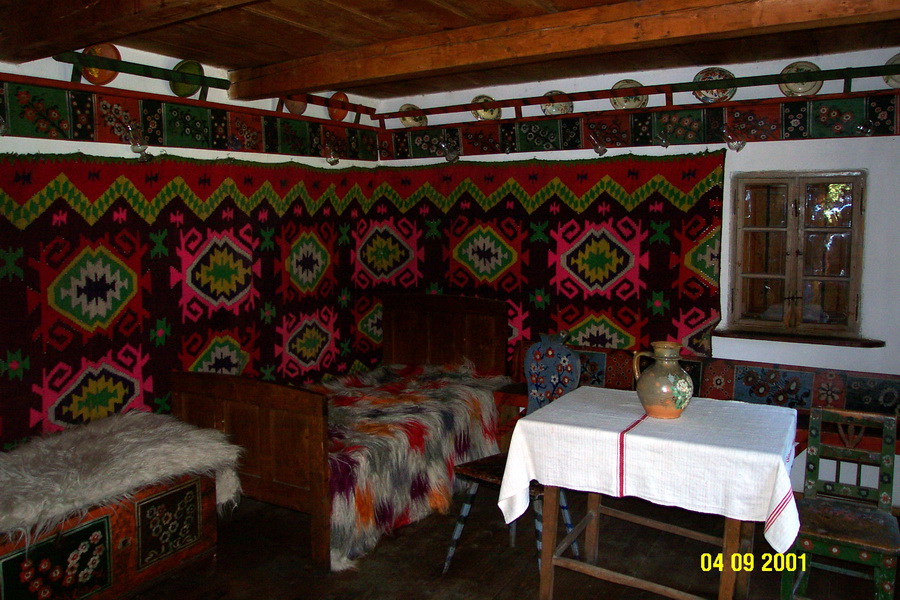 2001-09-04 13-19-12.JPG - RO Bran-Freilichtmuseum